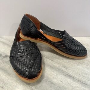 BearPaw Black Woven Leather Huarache Flats